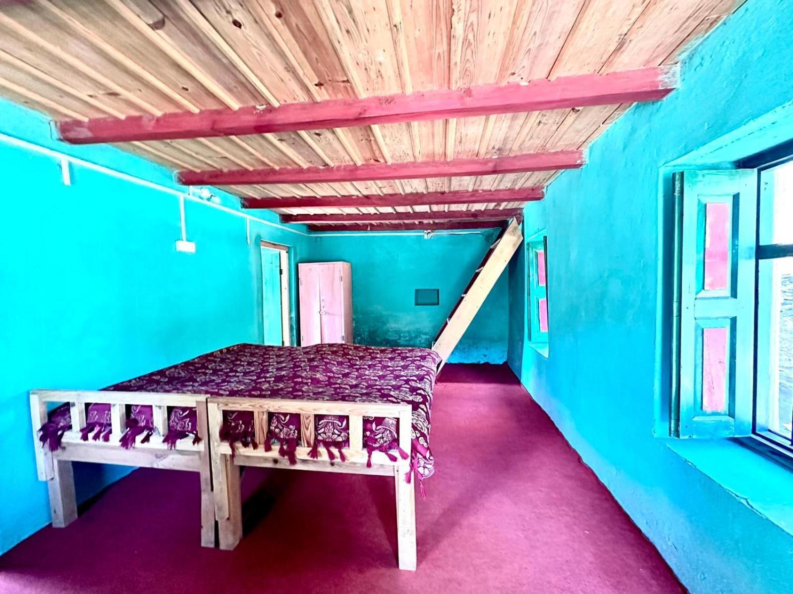 Joshi Cottage Binsar Esterno foto