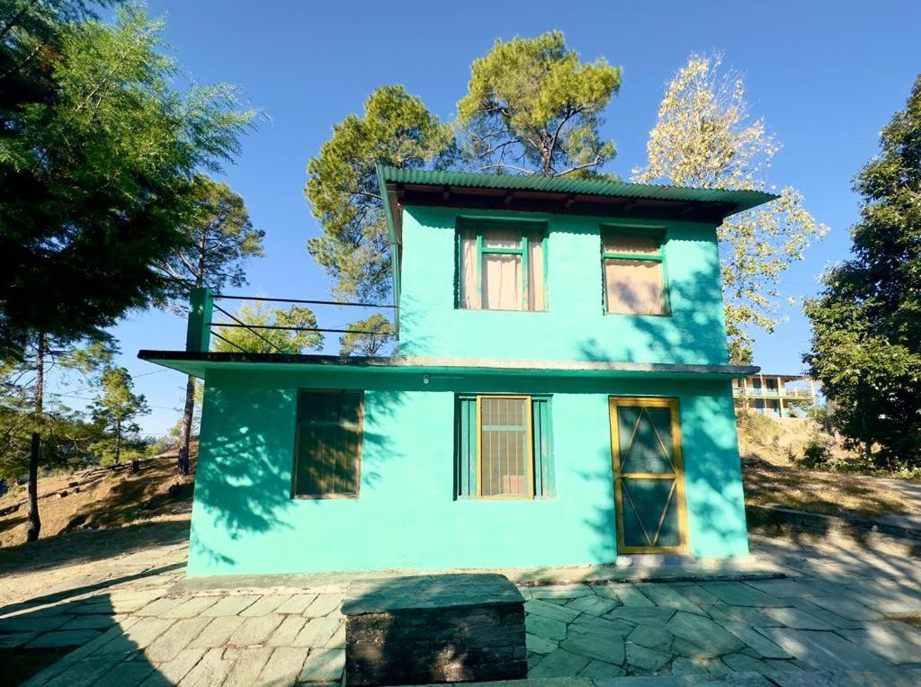Joshi Cottage Binsar Esterno foto